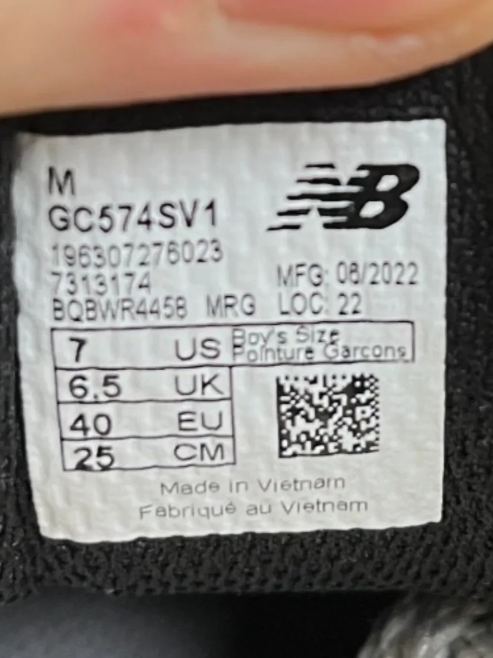 New Balance 574‎ v1 Boys Size 7Y White Black Red Athletic Running Shoes Sneakers